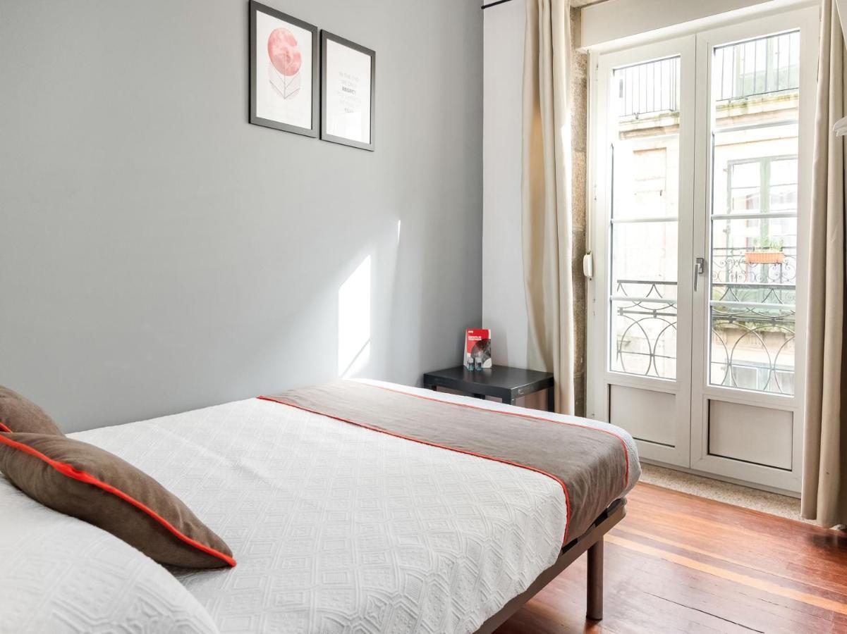 Oyo Hospedaje La Tita Santiago de Compostela Exterior foto